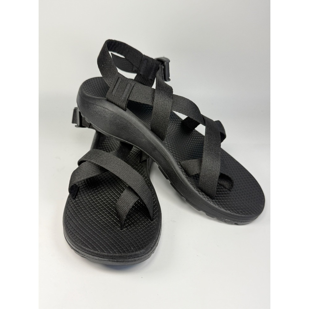 Chaco Women 9 Sandal Z/2 Classic Black Outdoor Sport Strappy Hiking Toe Loop